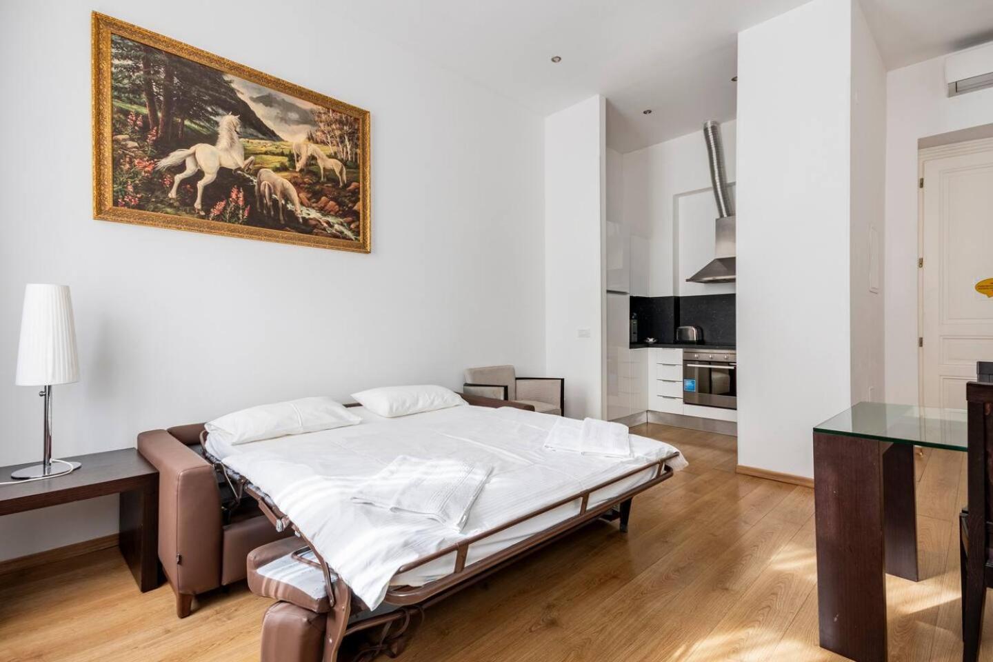 Place Of Grace - 50 Meters From Dancing House Appartement Praag